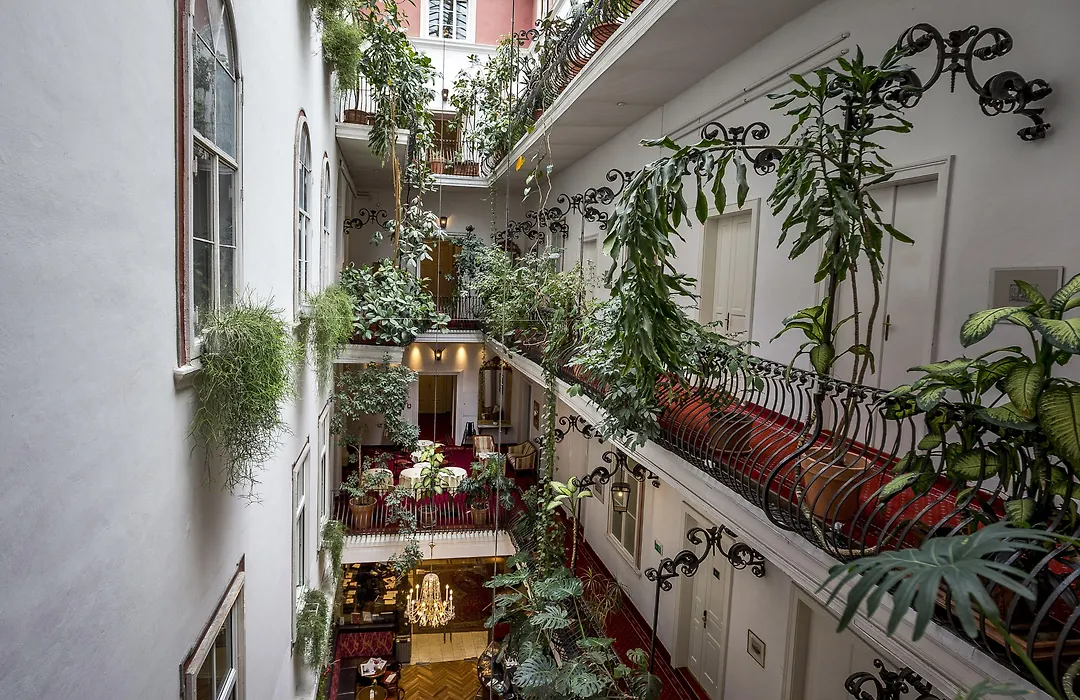 Palais-Hotel Erzherzog Johann-1