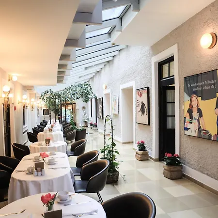 Schlossberghotel - Das Kunsthotel-2