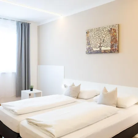 Shome Hotel Graz I Self-Check-In I Free Parking-2